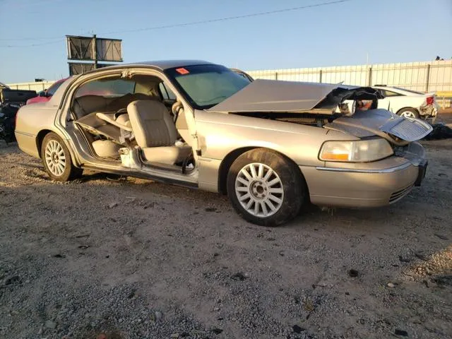 1LNHM81W15Y645494 2005 2005 Lincoln Town Car- Signature 4