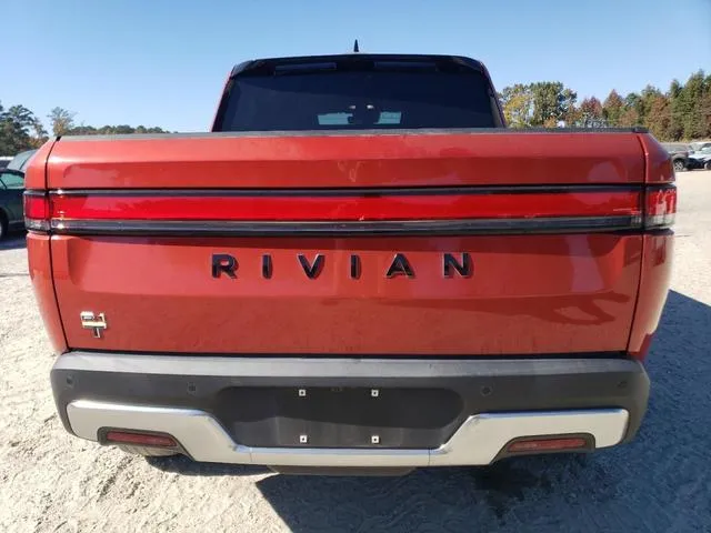 7FCTGAAA2NN003802 2022 2022 Rivian R1T- Adventure 6