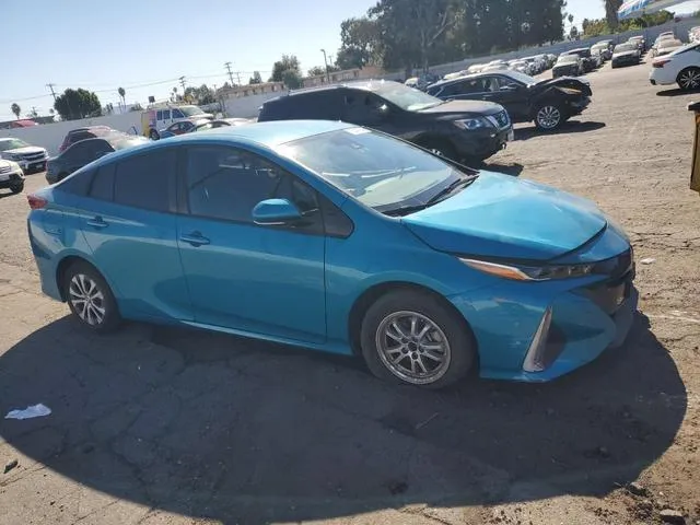 JTDKAMFP9M3171433 2021 2021 Toyota Prius- LE 4