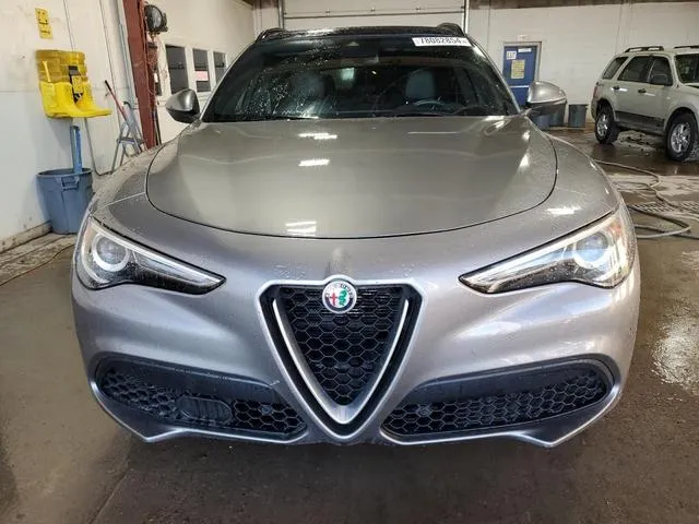 ZASFAKNN2J7B99446 2018 2018 Alfa Romeo Stelvio- Ti Sport 5