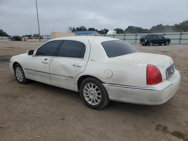 1LNHM81W46Y631624 2006 2006 Lincoln Town Car- Signature 2