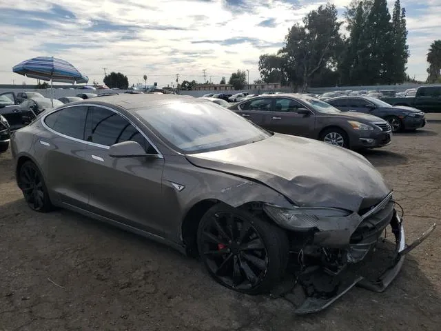 5YJSA1H47FF093998 2015 2015 Tesla MODEL S- P85D 4