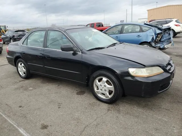 1HGCG5669YA098082 2000 2000 Honda Accord- EX 4