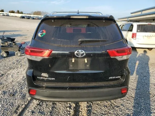 5TDJZRFH1HS477847 2017 2017 Toyota Highlander- SE 6