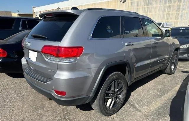 1C4RJFAG6KC793406 2019 2019 Jeep Grand Cherokee- Laredo 4