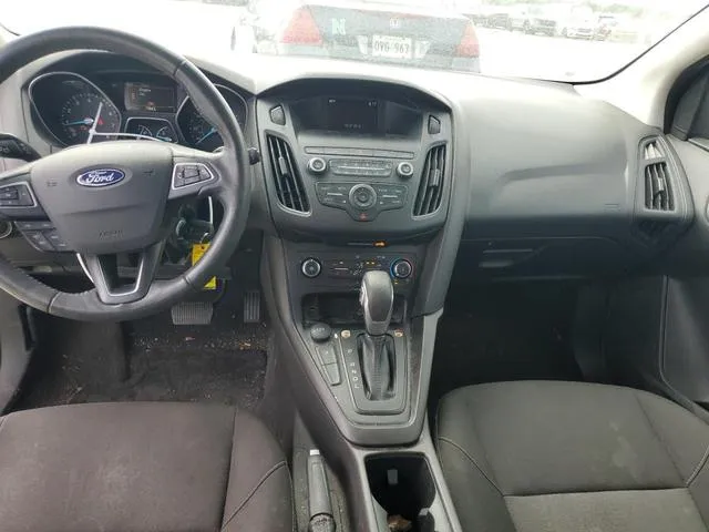 1FADP3K26JL267100 2018 2018 Ford Focus- SE 8