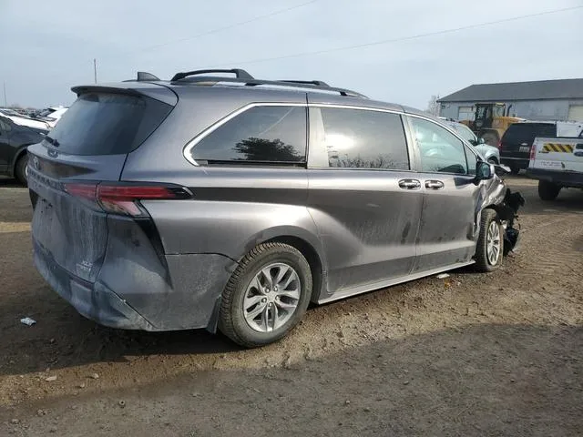 5TDYRKEC2NS095642 2022 2022 Toyota Sienna- Xle 3