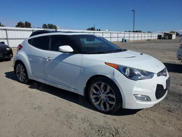 KMHTC6ADXDU094486 2013 2013 Hyundai Veloster 4