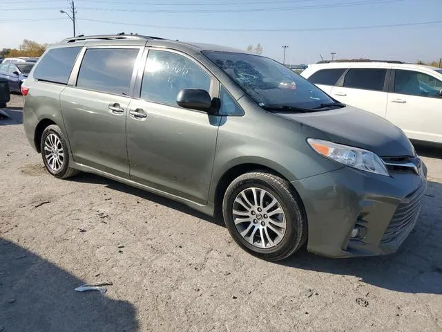 5TDYZ3DC2LS070566 2020 2020 Toyota Sienna- Xle 4