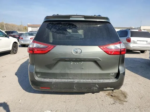 5TDYZ3DC2LS070566 2020 2020 Toyota Sienna- Xle 6