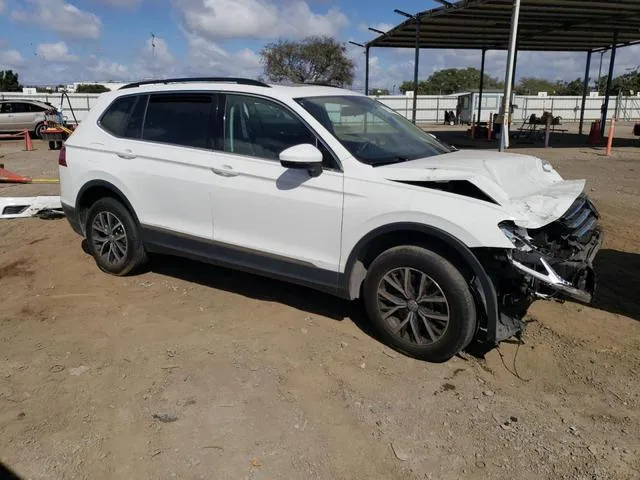 3VV2B7AX8LM014996 2020 2020 Volkswagen Tiguan- SE 4