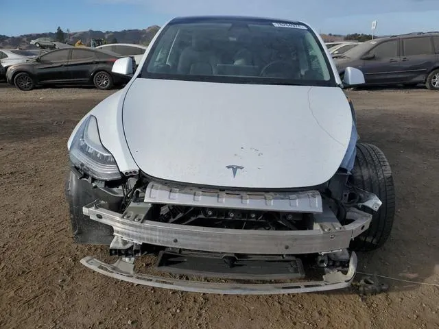 7SAYGAEE8NF384436 2022 2022 Tesla MODEL Y 5