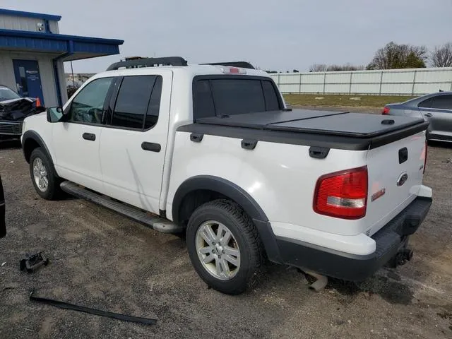 1FMEU51K27UB01675 2007 2007 Ford Explorer- Xlt 2