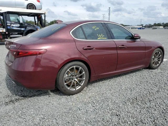 ZARFAEBNXH7556967 2017 2017 Alfa Romeo Giulia 3