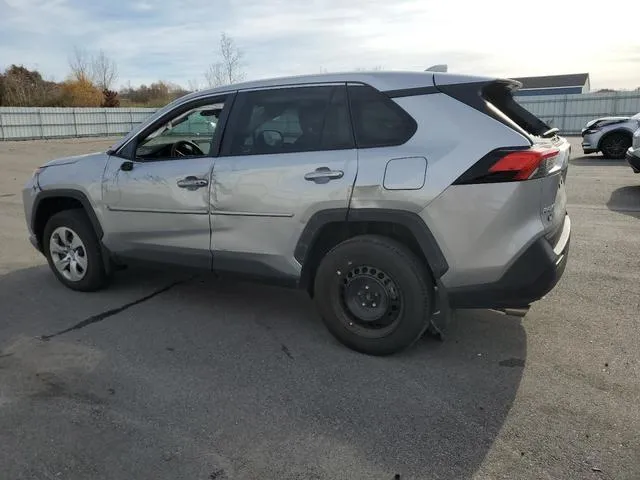 2T3G1RFV1NC304185 2022 2022 Toyota RAV4- LE 2