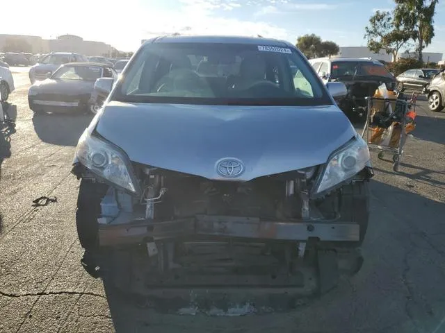 5TDYK3DC5DS369040 2013 2013 Toyota Sienna- Xle 5