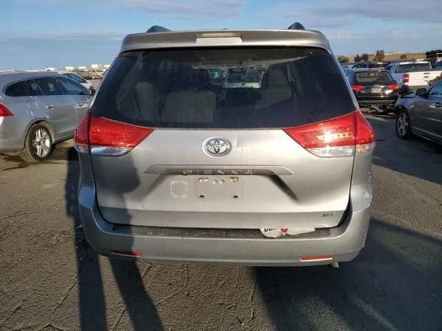 5TDYK3DC5DS369040 2013 2013 Toyota Sienna- Xle 6