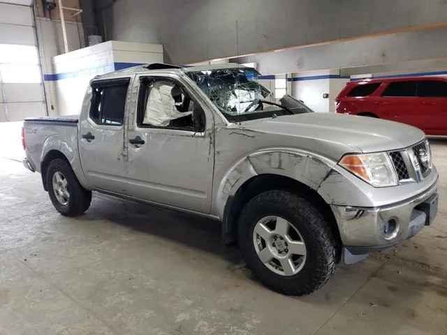 1N6AD07WX6C448348 2006 2006 Nissan Frontier- Crew Cab Le 4