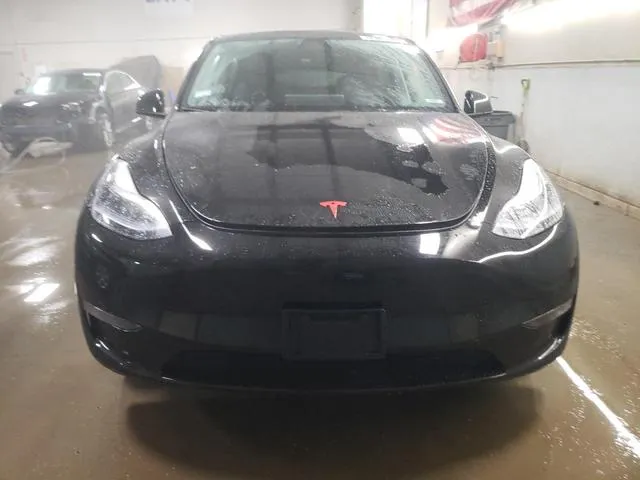 7SAYGDEF8RA295866 2024 2024 Tesla MODEL Y 5