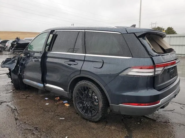 5LM5J7XC9PGL18561 2023 2023 Lincoln Aviator- Reserve 2