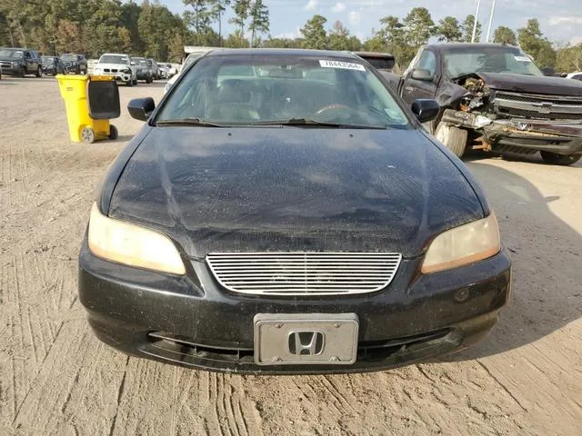 1HGCG2253YA017802 2000 2000 Honda Accord- EX 5