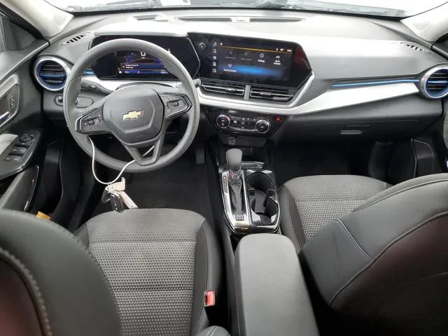 KL77LHEP7SC013692 2025 2025 Chevrolet Trax- 1LT 8