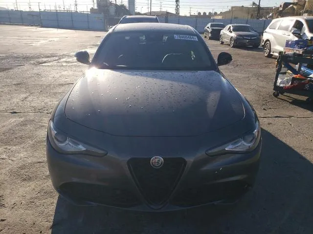 ZARFAMAN0M7645534 2021 2021 Alfa Romeo Giulia- Sport 5