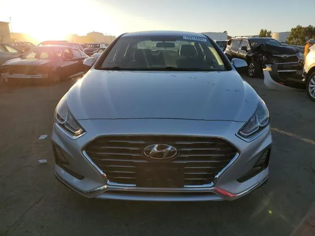 5NPE24AF2KH805594 2019 2019 Hyundai Sonata- SE 5