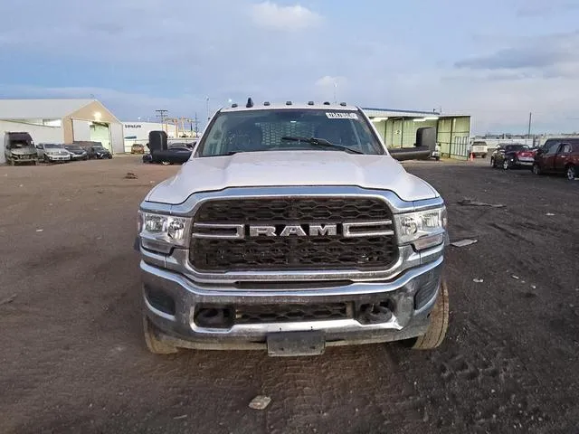 3C7WRNFLXKG686161 2019 2019 RAM 5500 5