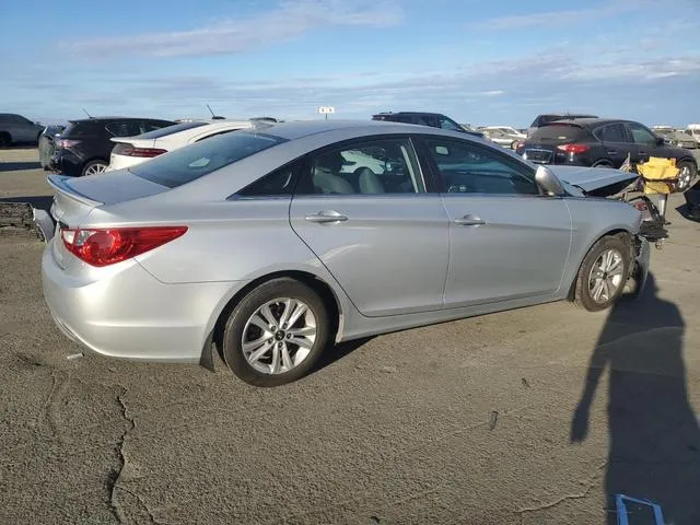 5NPEB4ACXDH687013 2013 2013 Hyundai Sonata- Gls 3