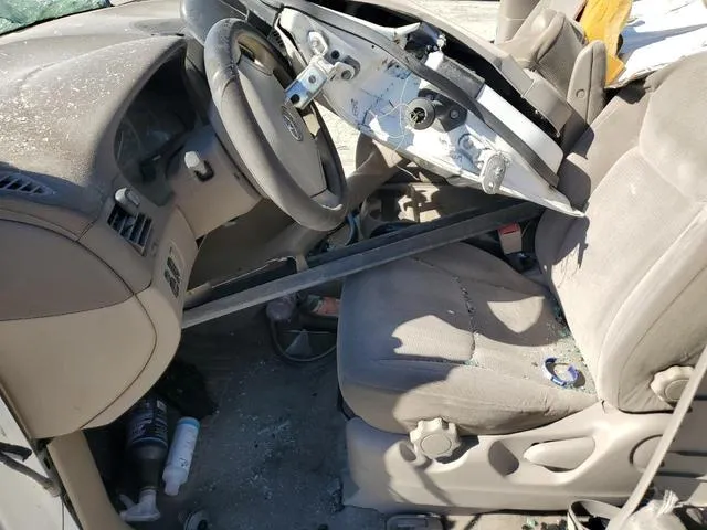 5TDZA23CX4S025433 2004 2004 Toyota Sienna- CE 7