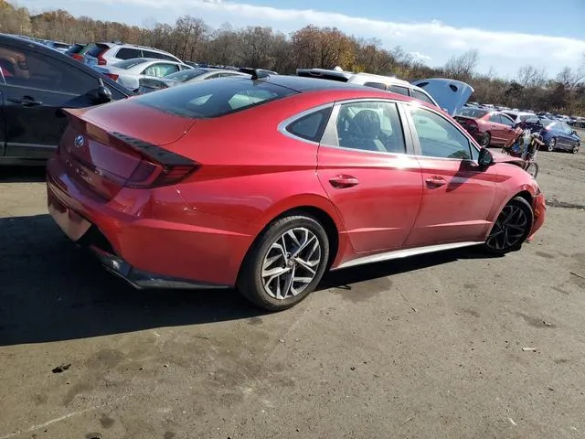 5NPEF4JA5MH102678 2021 2021 Hyundai Sonata- Sel 3