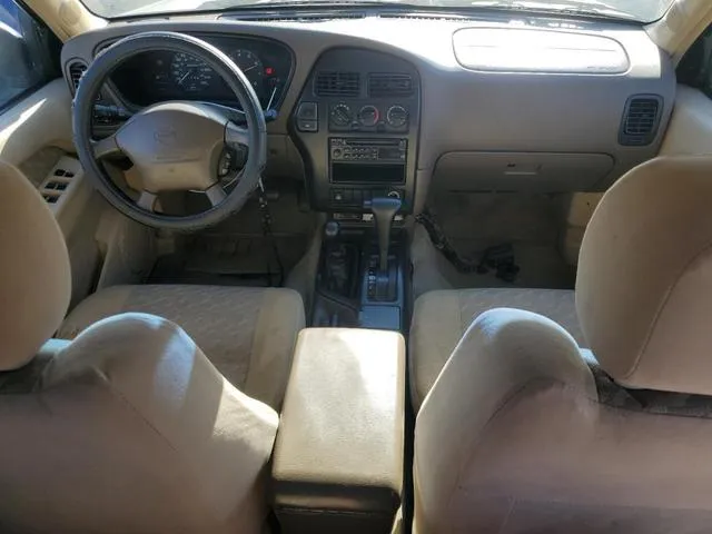 JN8AR05Y9TW049180 1996 1996 Nissan Pathfinder- LE 8