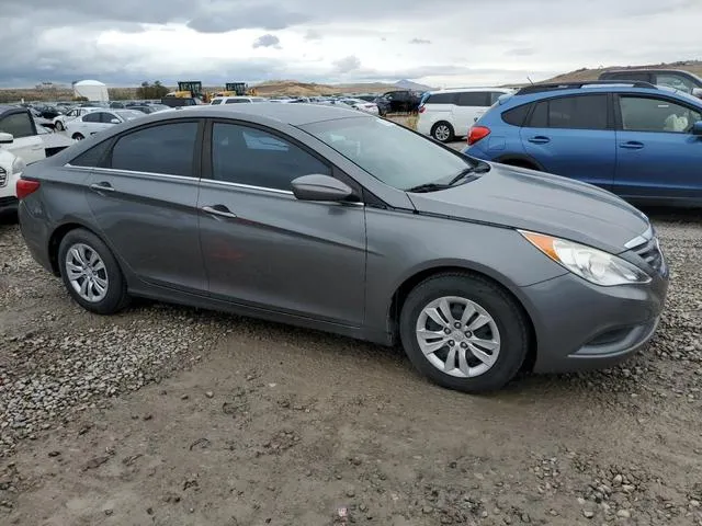 5NPEB4AC4CH481121 2012 2012 Hyundai Sonata- Gls 4