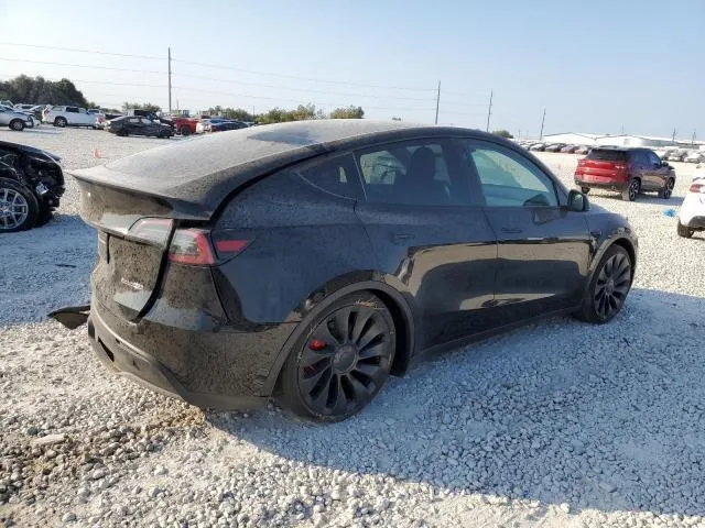 7SAYGDEF3SA336863 2025 2025 Tesla Y 3