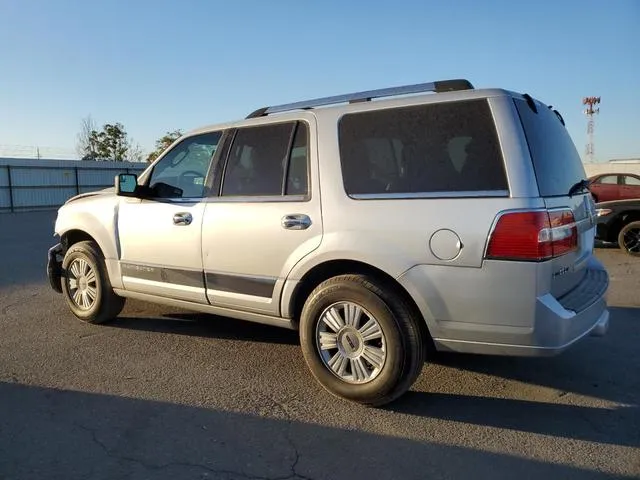 5LMJJ2H52EEL02633 2014 2014 Lincoln Navigator 2