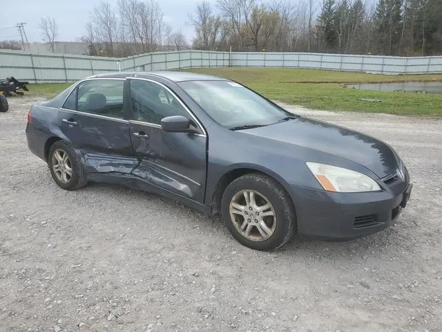 1HGCM56337A221677 2007 2007 Honda Accord- SE 4