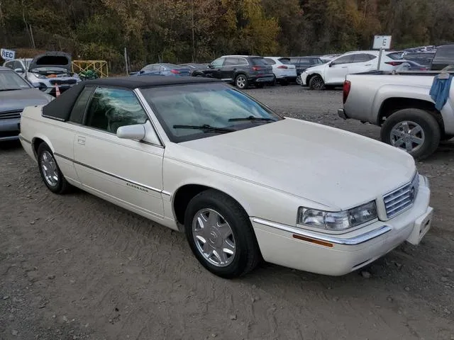 1G6EL12YXWU614693 1998 1998 Cadillac Eldorado 4