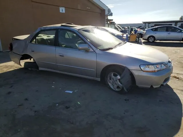 1HGCG6670WA011729 1998 1998 Honda Accord- EX 4