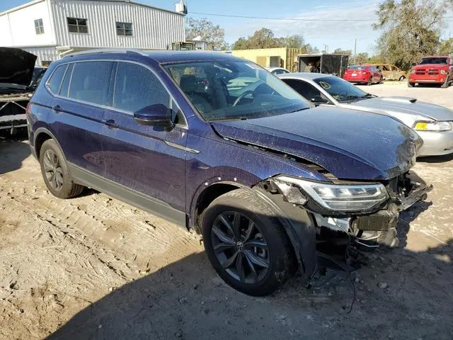 3VVNB7AX1PM024465 2023 2023 Volkswagen Tiguan- SE 4