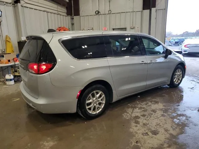 2C4RC1CG4NR226634 2022 2022 Chrysler Voyager- LX 3