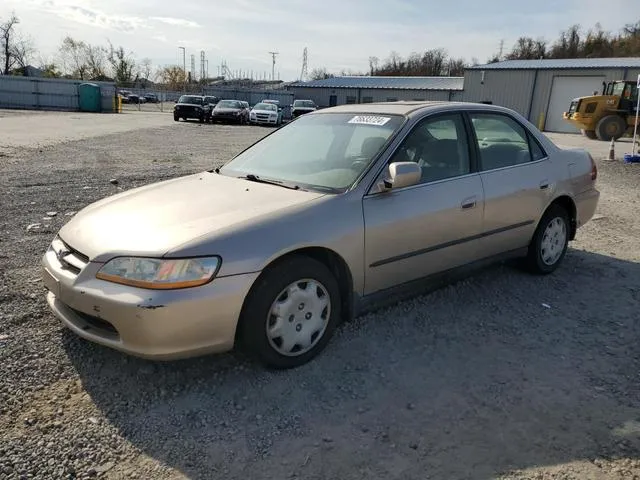 1HGCG5647YA077990 2000 2000 Honda Accord- LX 1