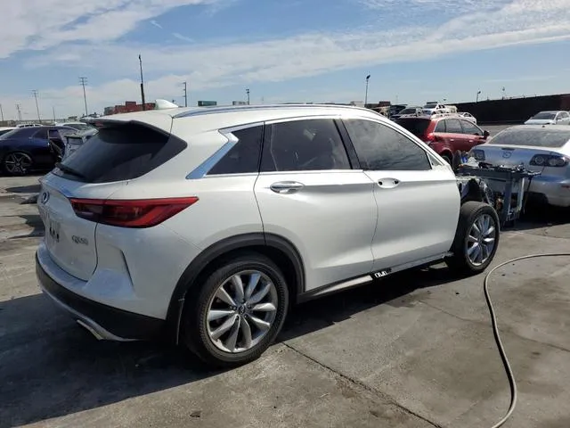 3PCAJ5M19KF129005 2019 2019 Infiniti QX50- Essential 3