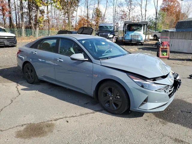 KMHLM4AGXNU283815 2022 2022 Hyundai Elantra- Sel 4