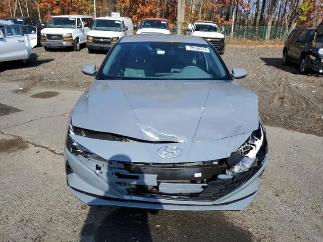 KMHLM4AGXNU283815 2022 2022 Hyundai Elantra- Sel 5