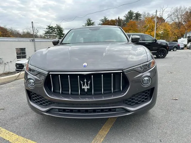 ZN661XUA4LX352737 2020 2020 Maserati Levante 5