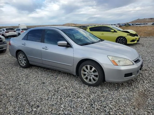 1HGCM66527A022112 2007 2007 Honda Accord- EX 4