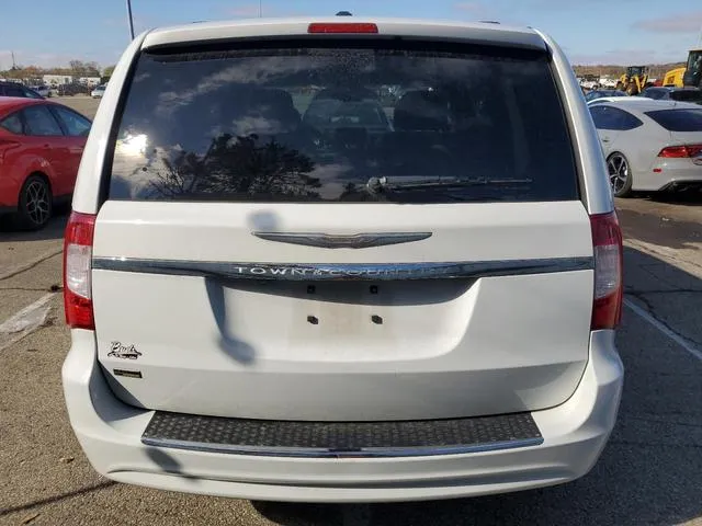 2C4RC1BG9ER357706 2014 2014 Chrysler Town and Country- Touring 6