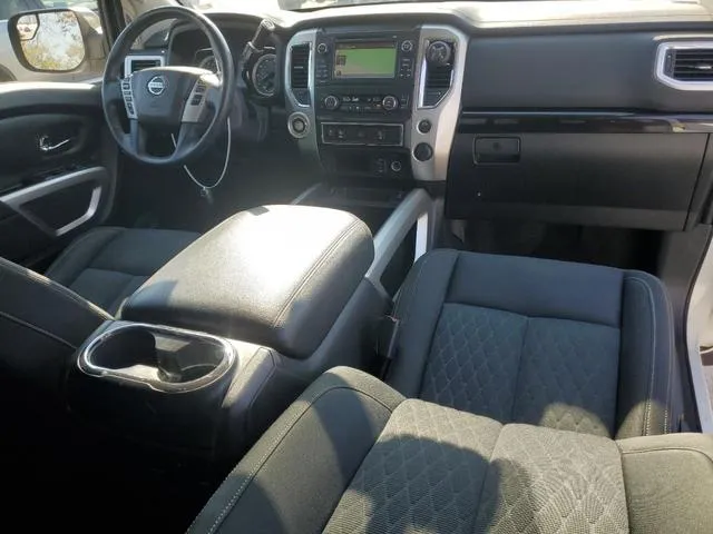 1N6AA1E63JN509943 2018 2018 Nissan Titan- SV 8