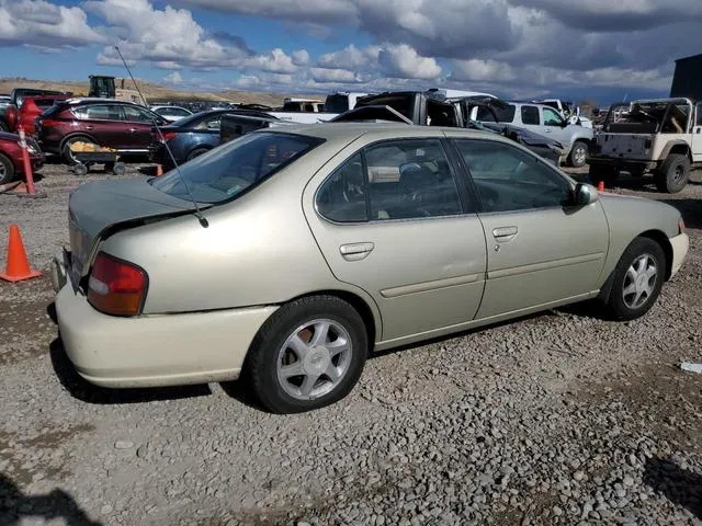 1N4DL01D4XC206950 1999 1999 Nissan Altima- XE 3